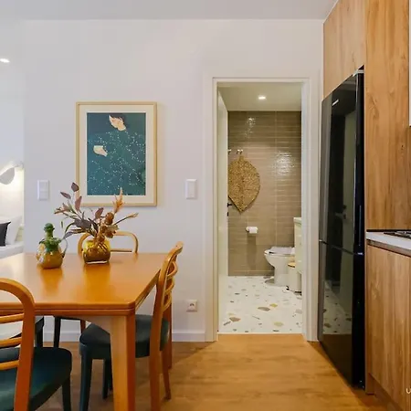 Elements Luxury Suite, Vesta Philoxenia